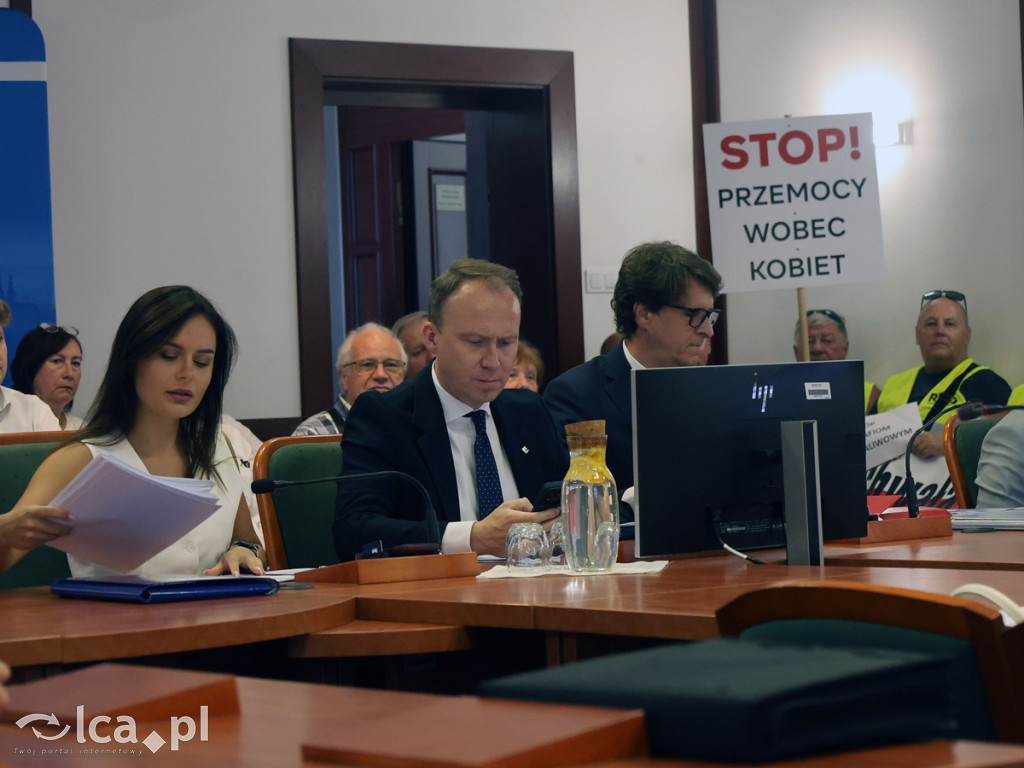 Kupaj z wotum zaufania. Na sali wrzało