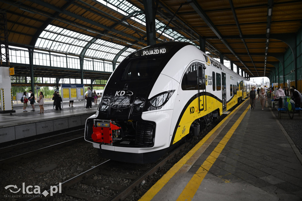 Elf z PESY stanął na legnickim dworcu