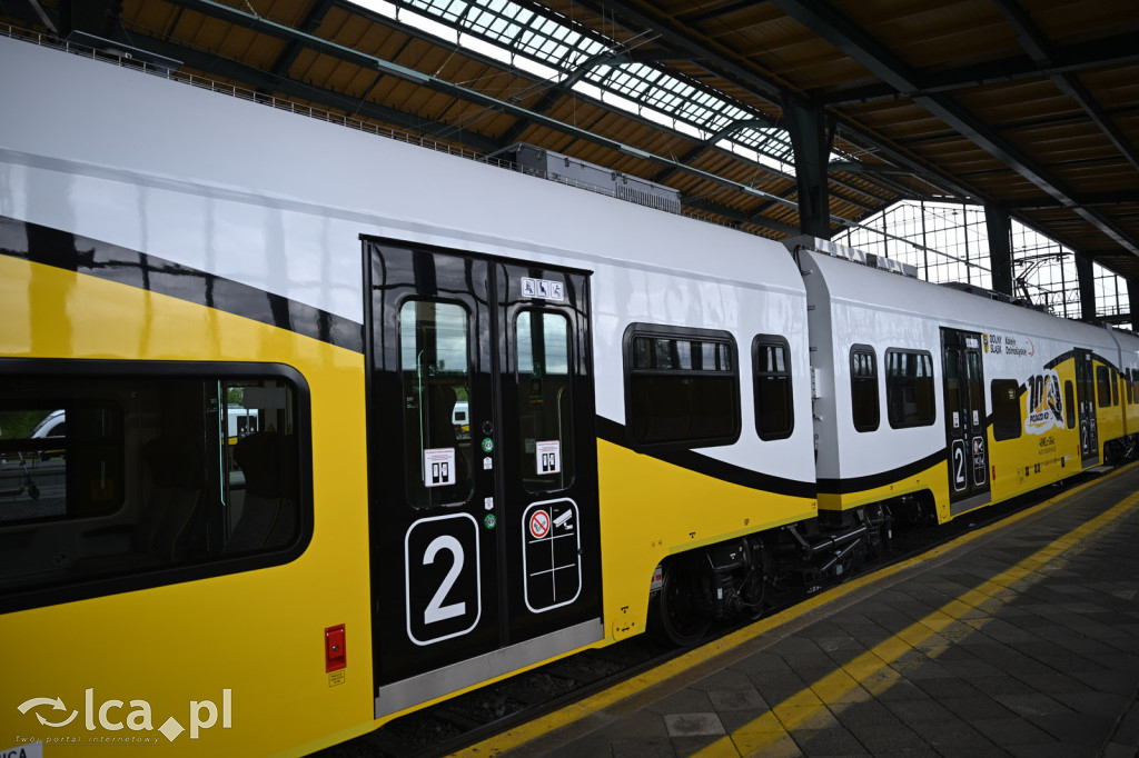 Elf z PESY stanął na legnickim dworcu