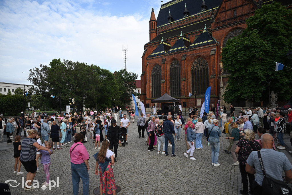 Legnicki rynek tańczył w rytmie latino