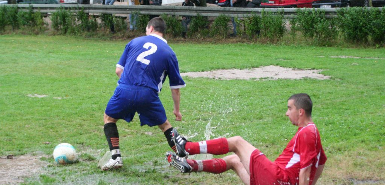 Inauguracyjne zwycięstwo Konfeksu