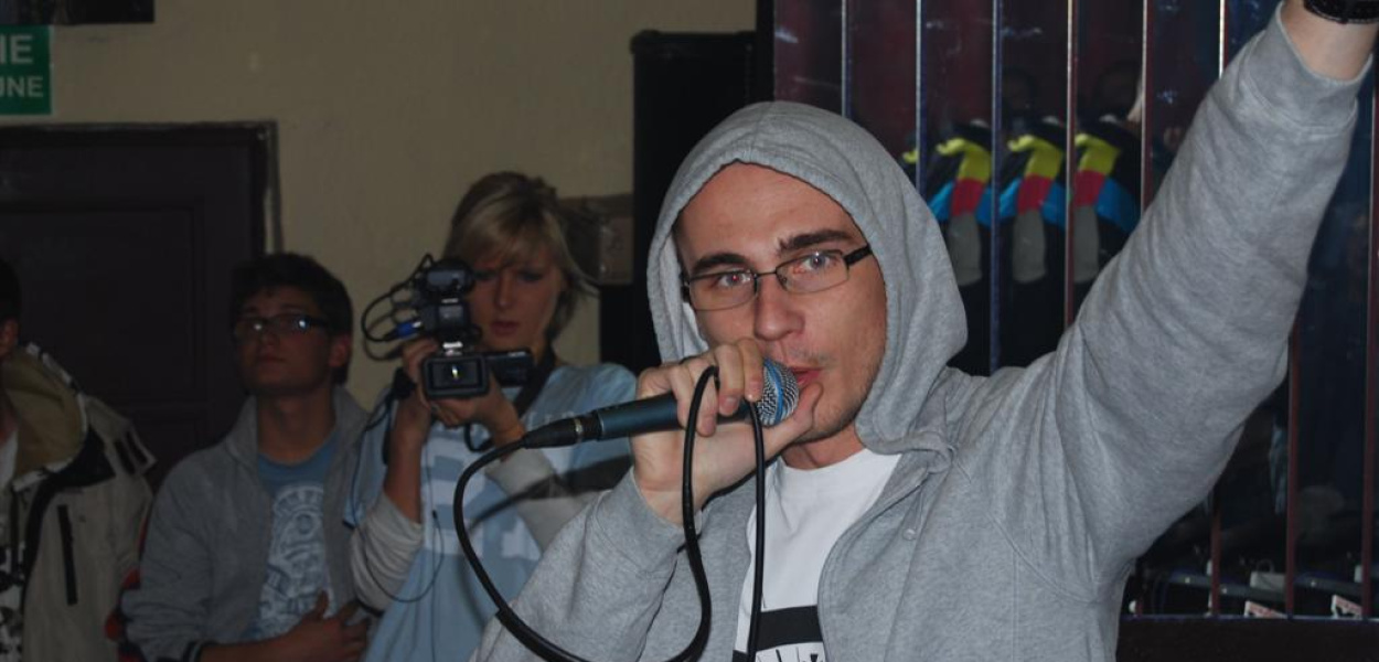 Pezet nawijał w Furii