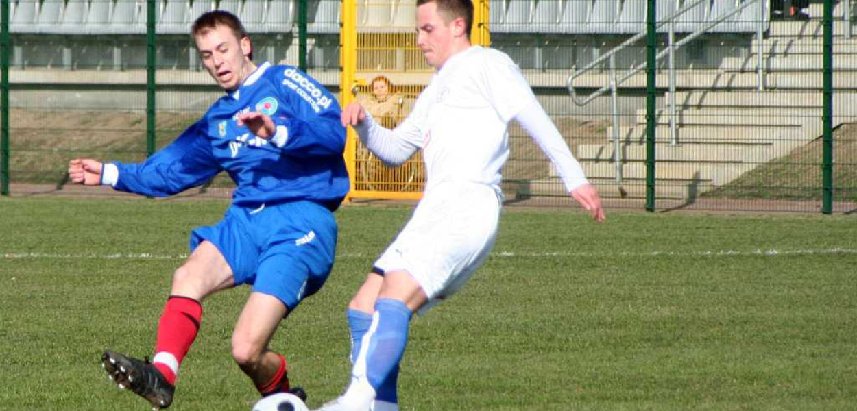 Miedź remisuje z liderem