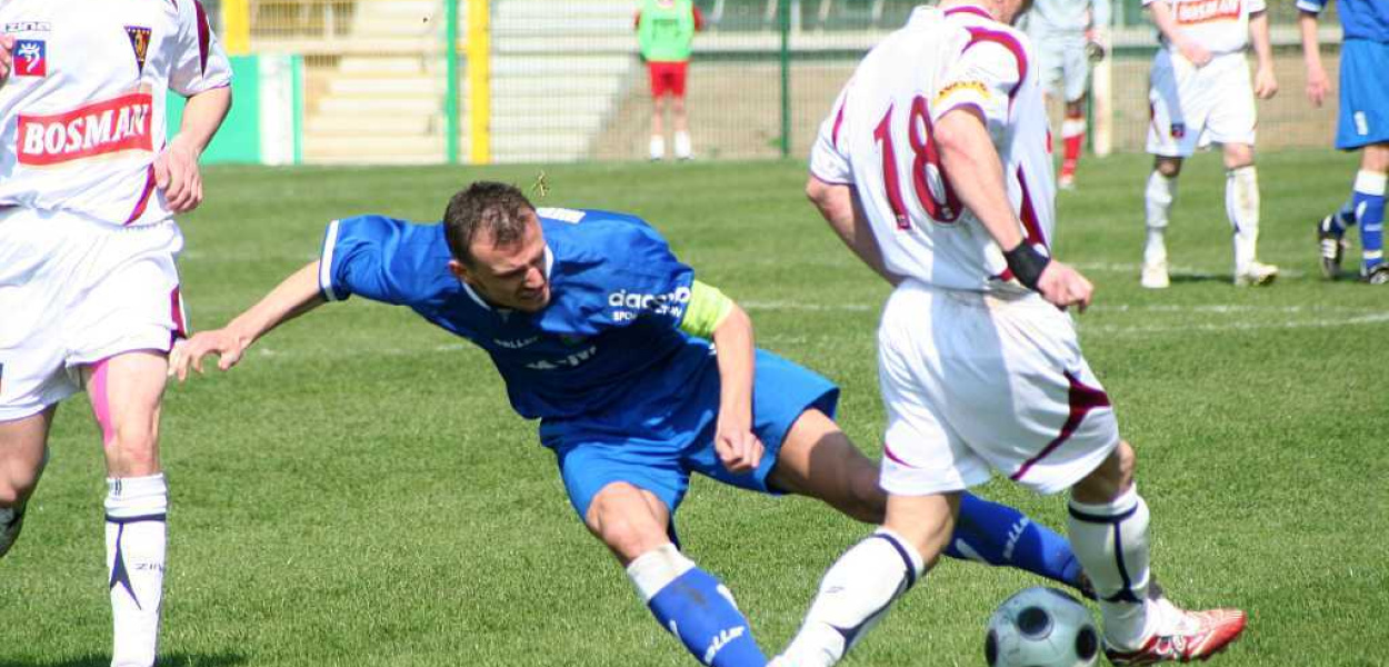 Pogoń za silna dla Miedzi