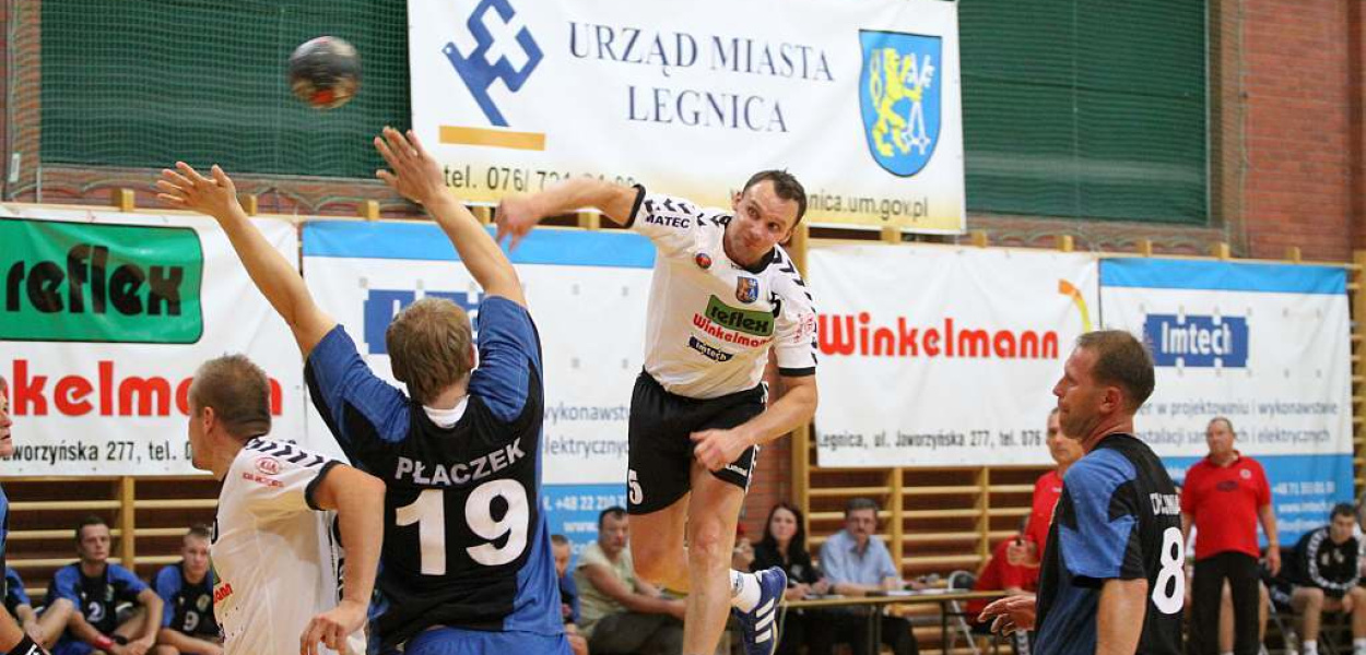 Pewna wygrana szczypiornistów Miedzi