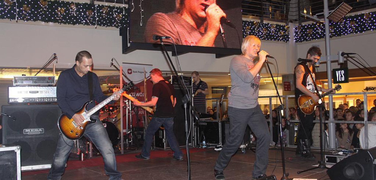 Młodzi gniewni w Galerii Piastów