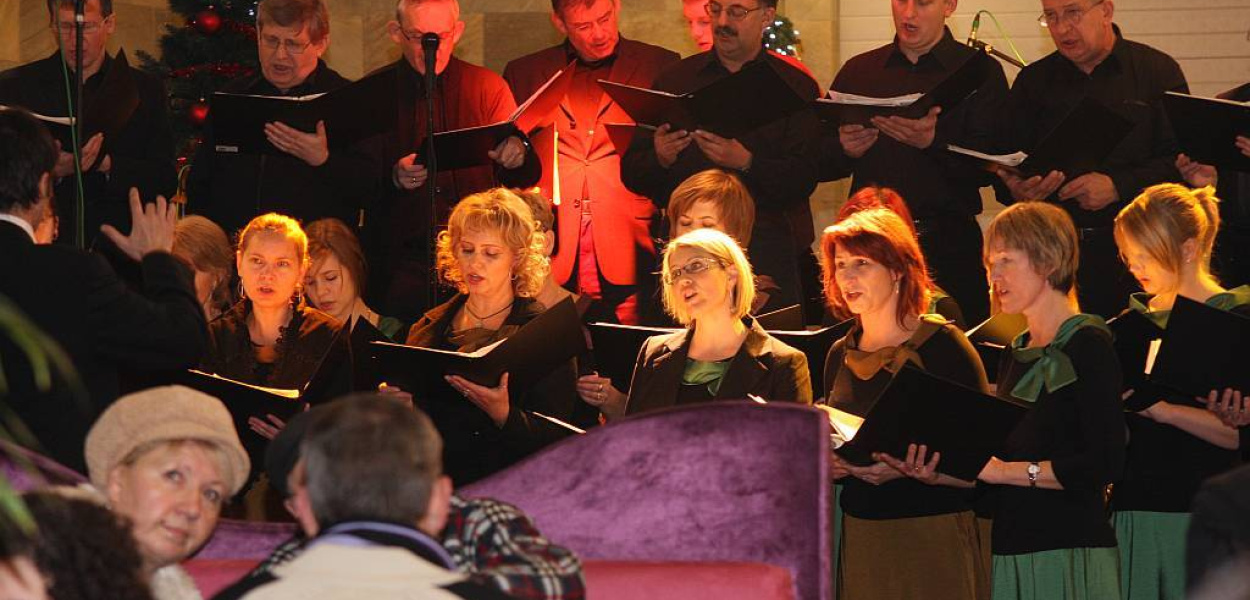 Urok kolęd w Galerii Piastów