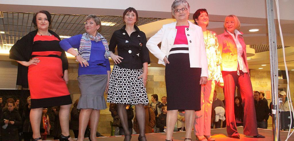 Modne kobiety w Galerii Piastów