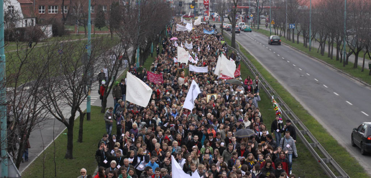 Maszerowali w obronie życia ulicami Legnicy