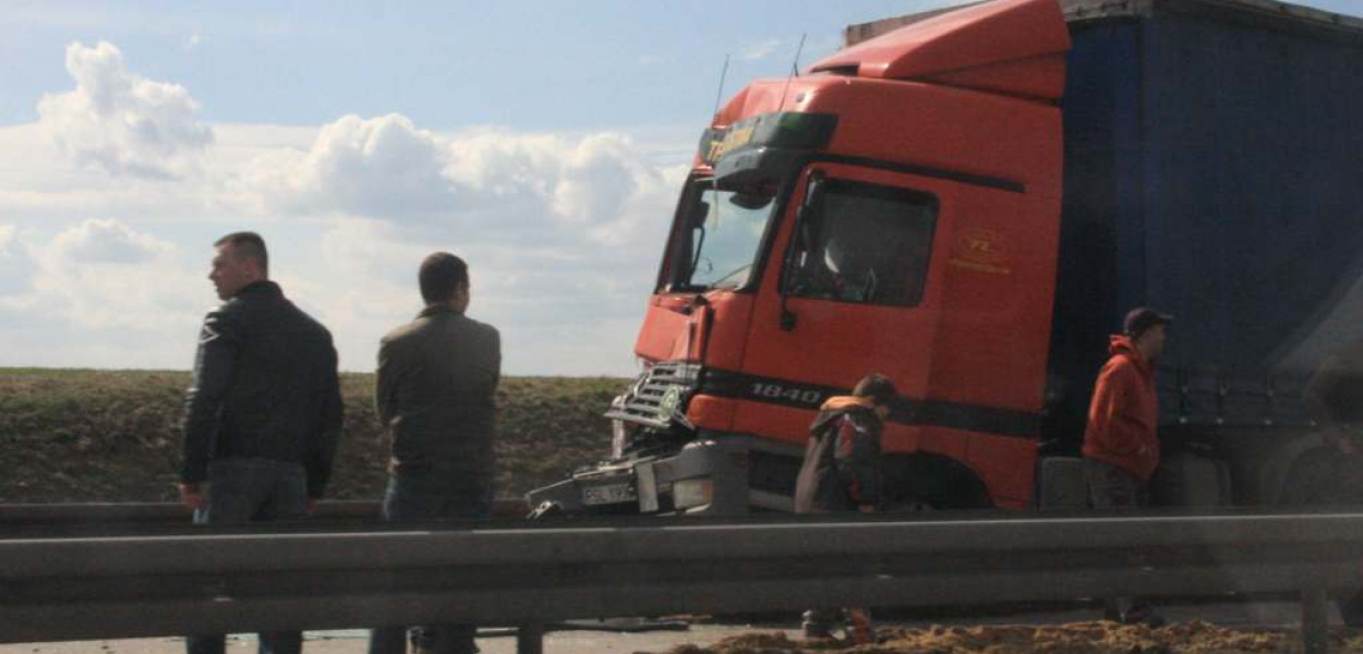 Wypadek i kolizja. A4 zakorkowana