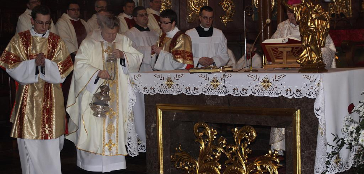 Msza żałobna w legnickiej katedrze