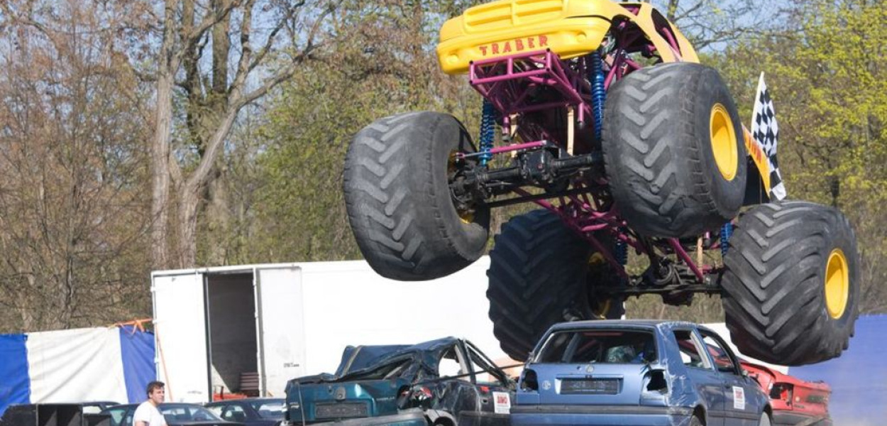 Monster Truck Stunt Show