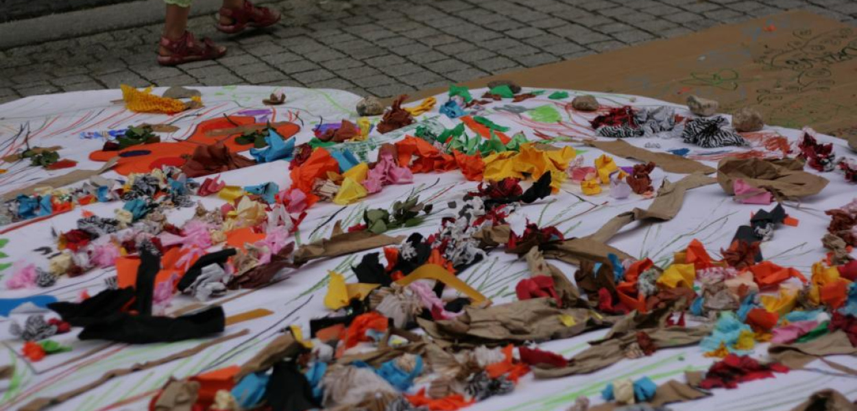 Kolorowe wakacje w Galerii Sztuki