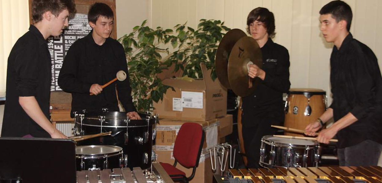 Re – Perkusje Drum Battle