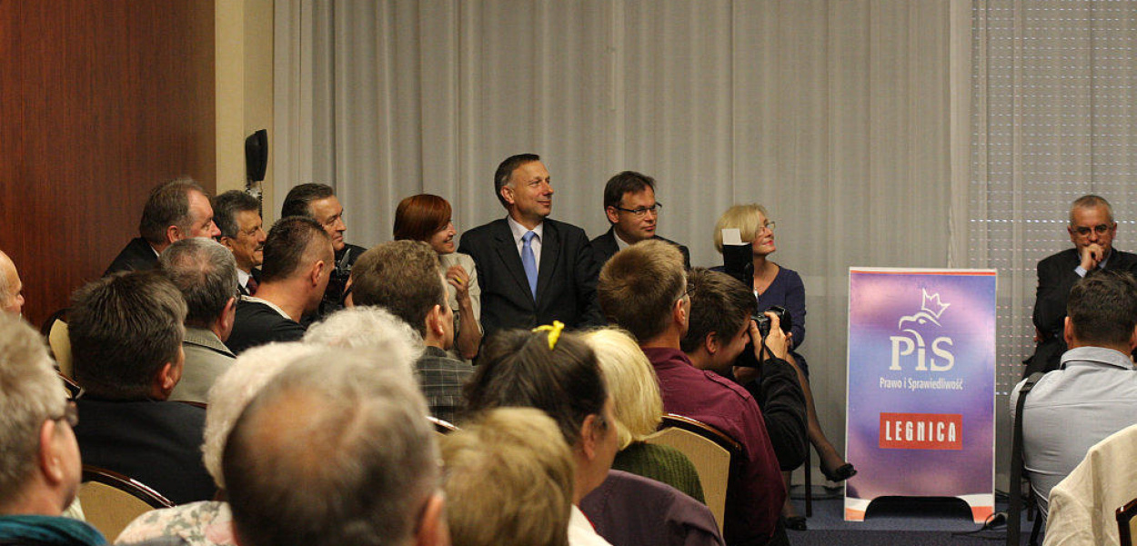 Posłowie PiS spotkali się z legniczanami