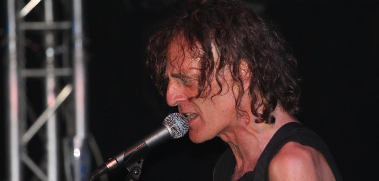 Alex, czarodziej gitary czy szatan?