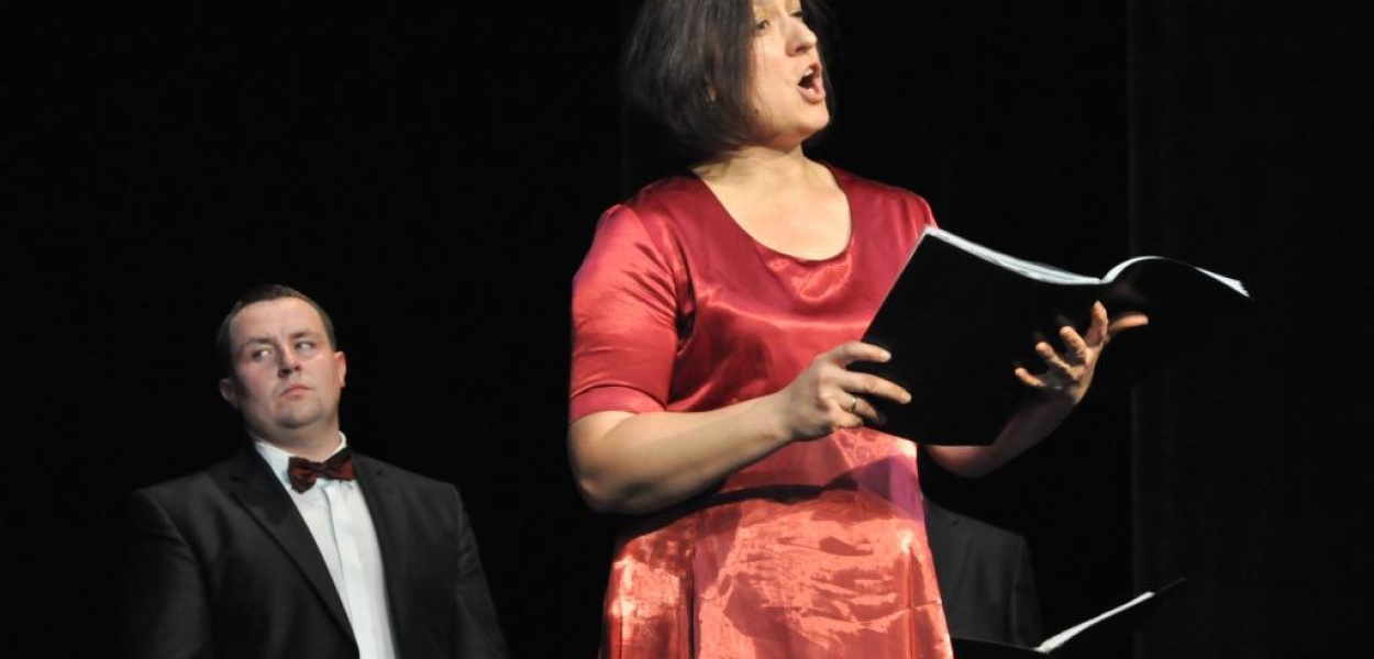 Axion wystąpił na teatralnej scenie 