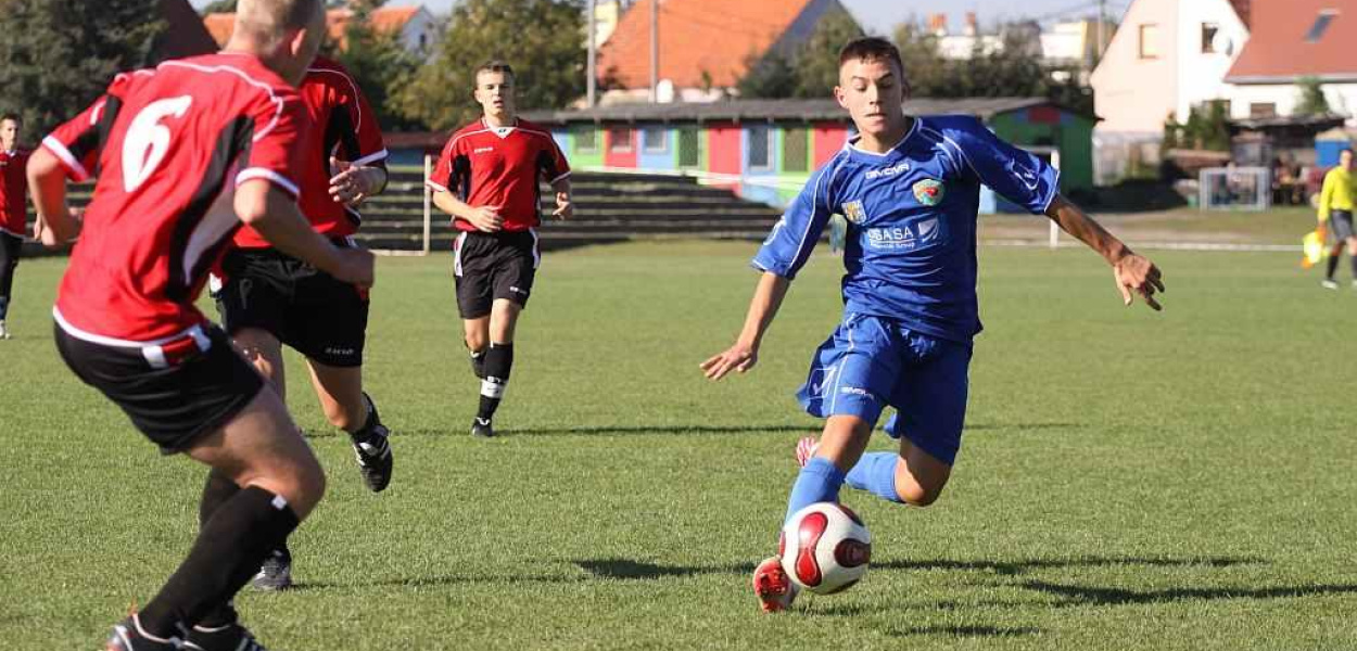 Przegląd młodzieżowych boisk