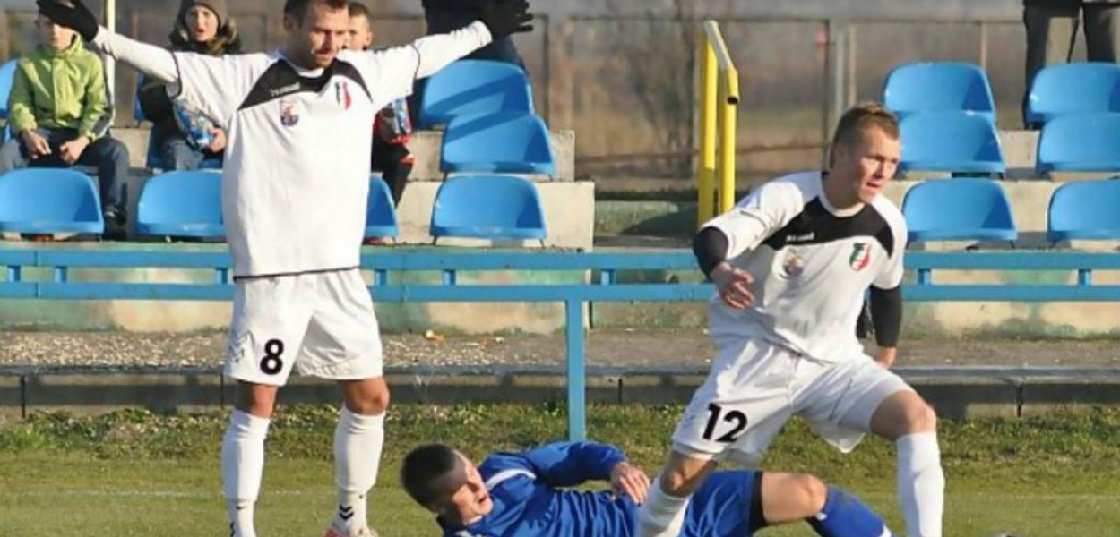 Trzy punkty zostają w Prochowicach