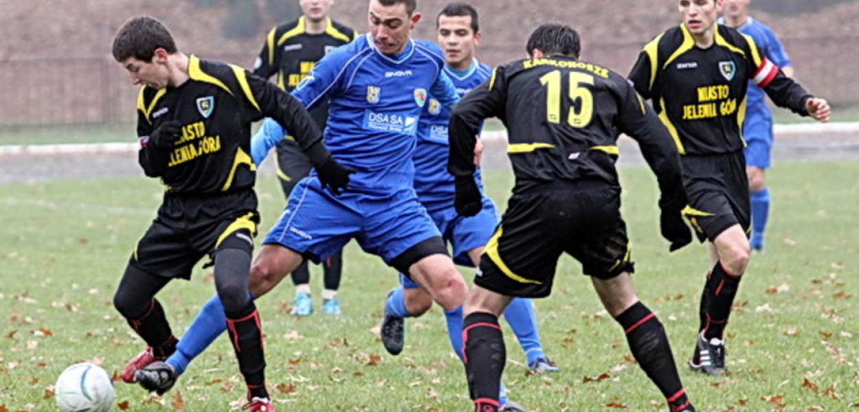 Rezerwy wygrały w Jeleniej Górze