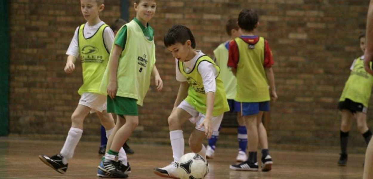 Młodzicy Konfeksu zagrali z rodzicami