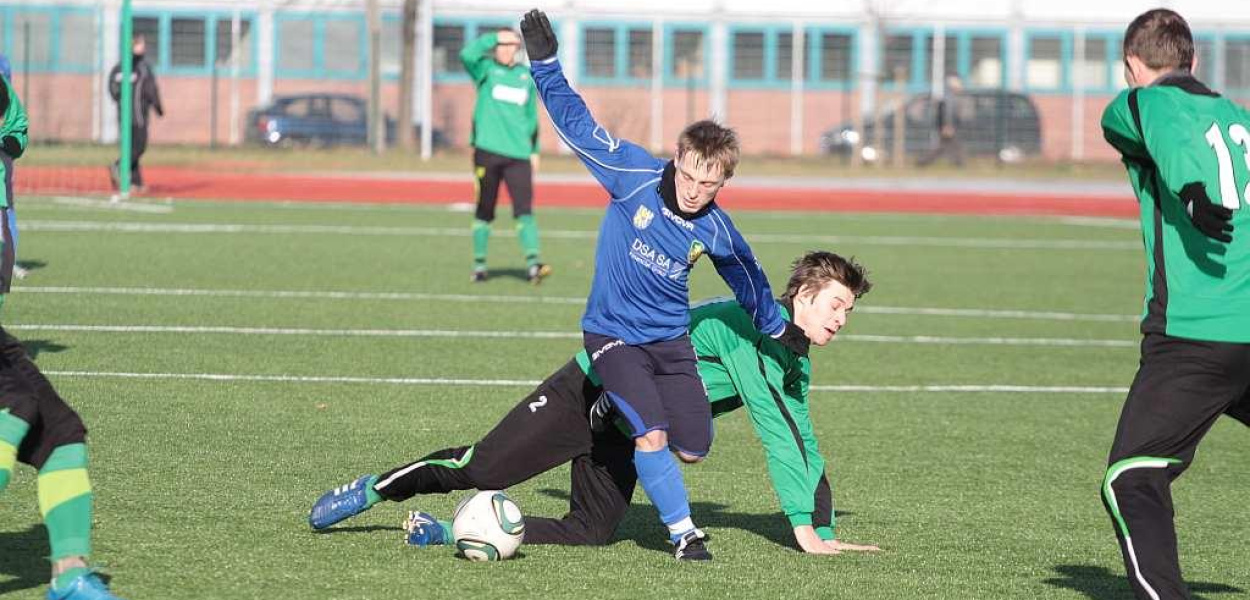 Miedź przegrywa z Górnikiem Polkowice