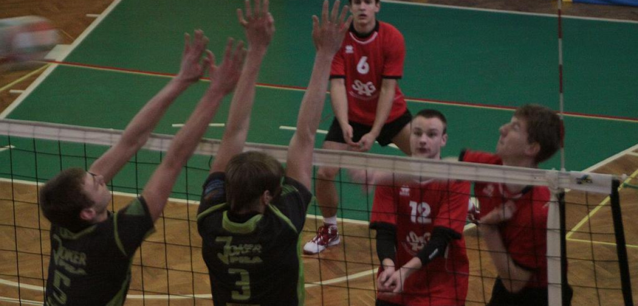 Ikar wygrywa trzeci mecz