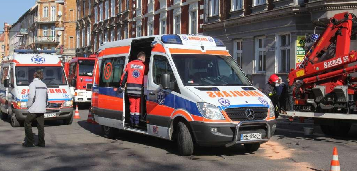 Wypadek na ulicy Hutników. Są ranni