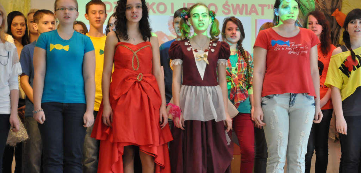 Gimnazjum nr 9 zwyciężyło w konkursie recytatorskim 