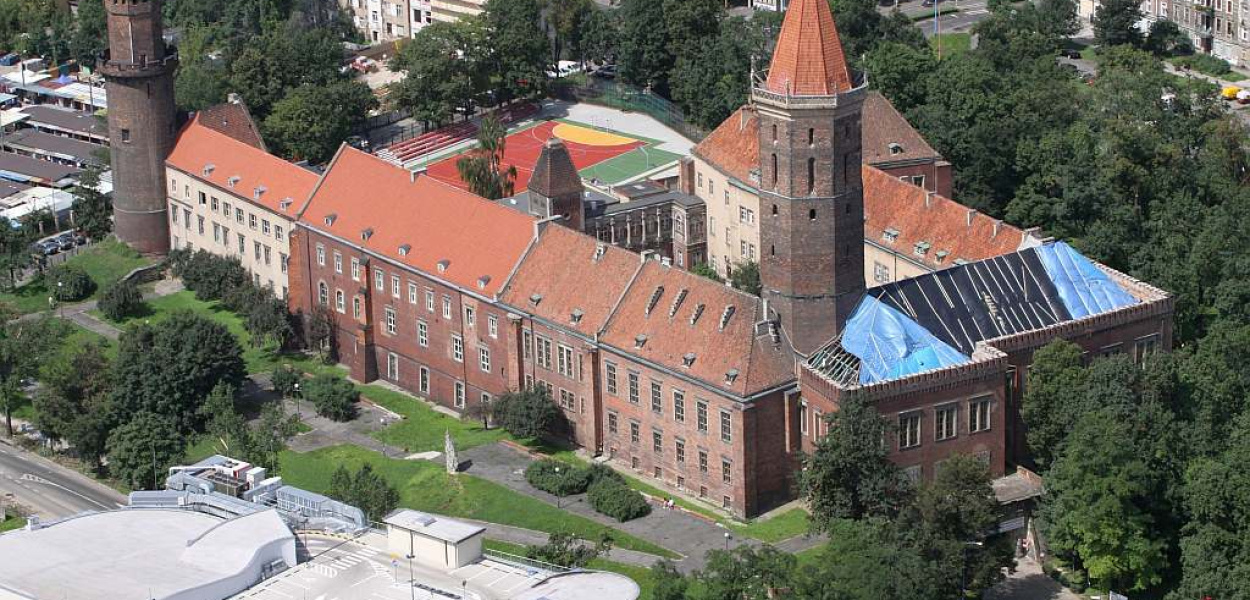 Uczniowie Gimnazjum nr 4 mają wolne z powodu awarii