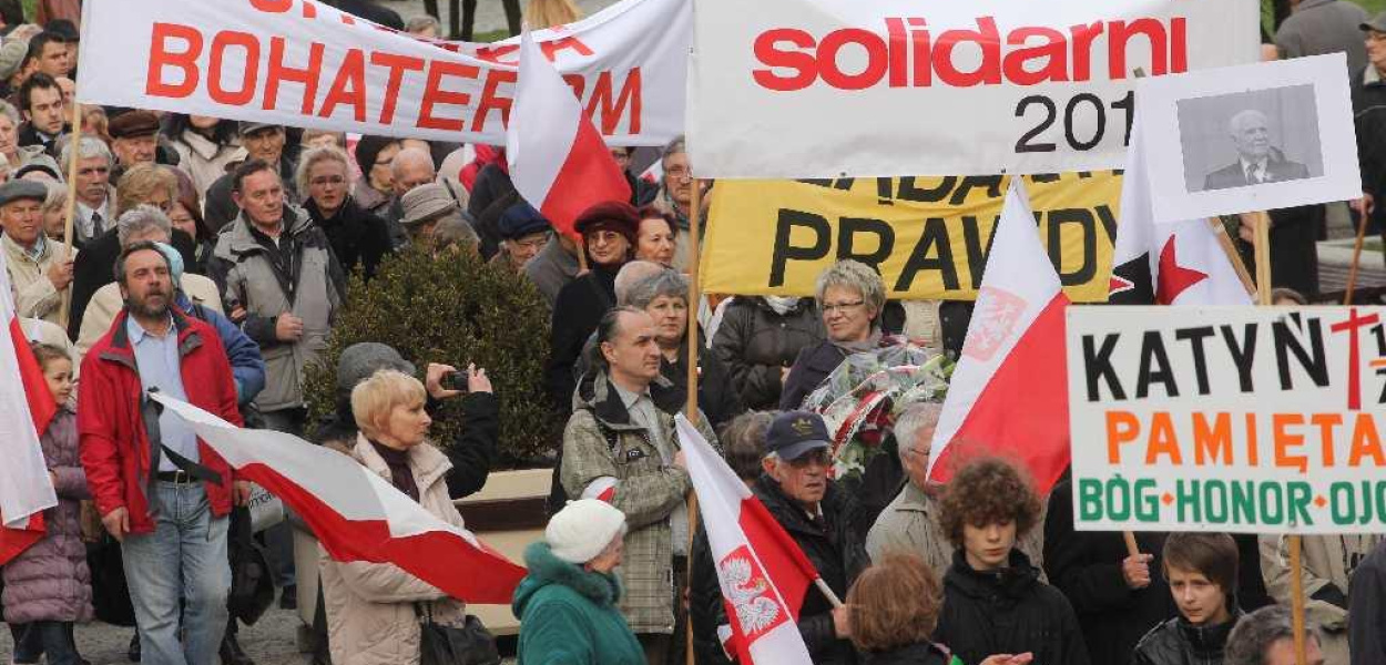 Precz z komuną, czyli druga rocznica katastrofy