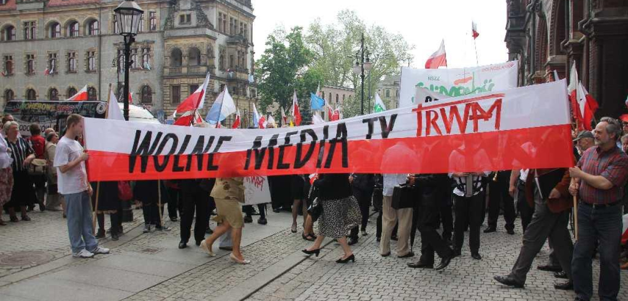 „Nigdy nie oddamy wam, telewizji Trwam!”