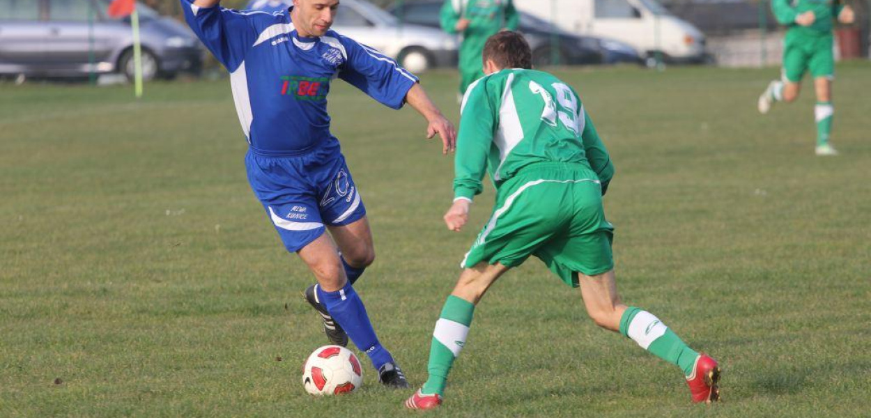 Piłkarskie niższe ligi: Wyniki niedzielnych spotkań