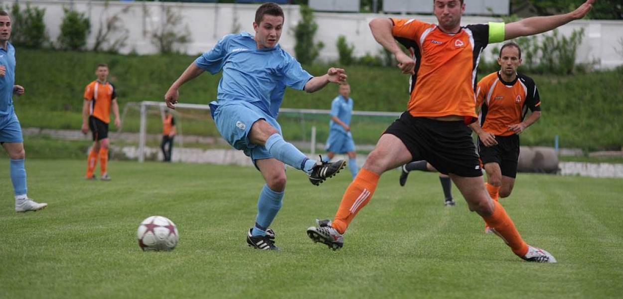 Konfeks wygrał mecz o życie. Gol debiutanta