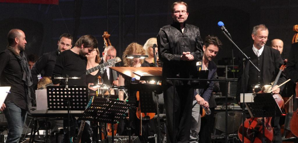 Centrum rozbrzmiało hitami Dire Straits 