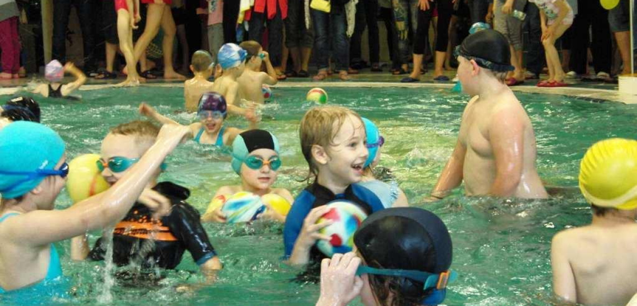 Najmłodsi pływacy rywalizowali na Bąbelku