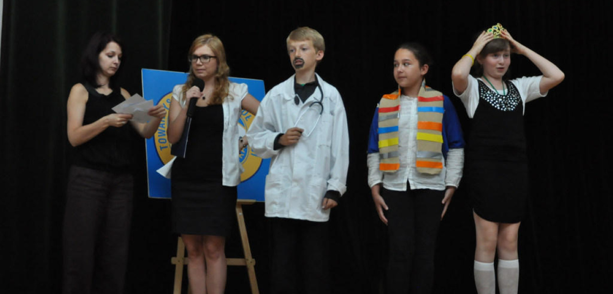 Uczniowie szkół podstawowych w turnieju TPD 