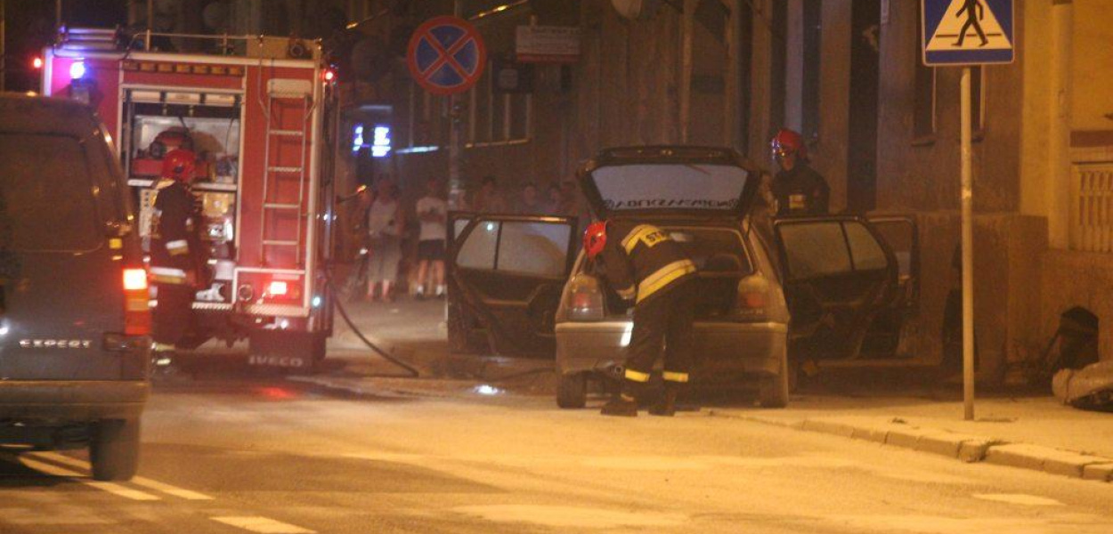 Pożar samochodu na ul. Jaworzyńskiej