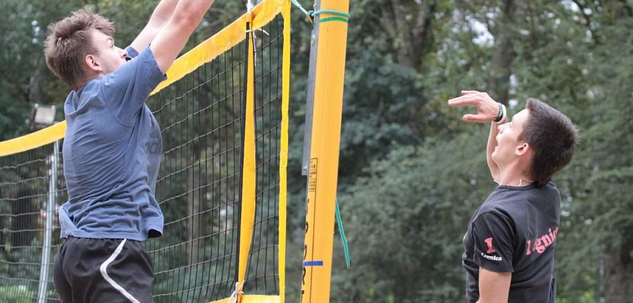 Siatkarze Ikara szlifują formę na Kormoranie
