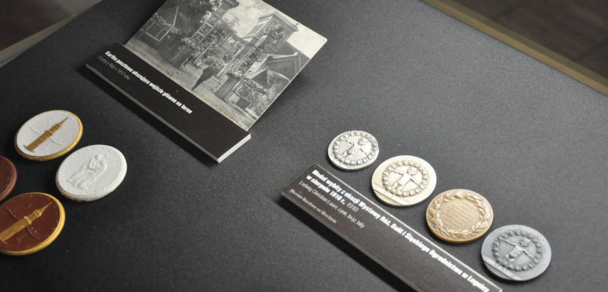 Podróż po naszym mieście z medalami legnickimi 