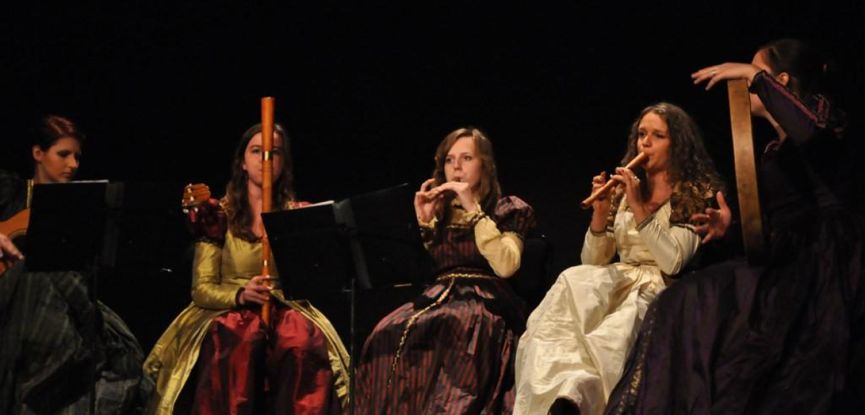 Chojnowianie zabrali legniczan w podróż