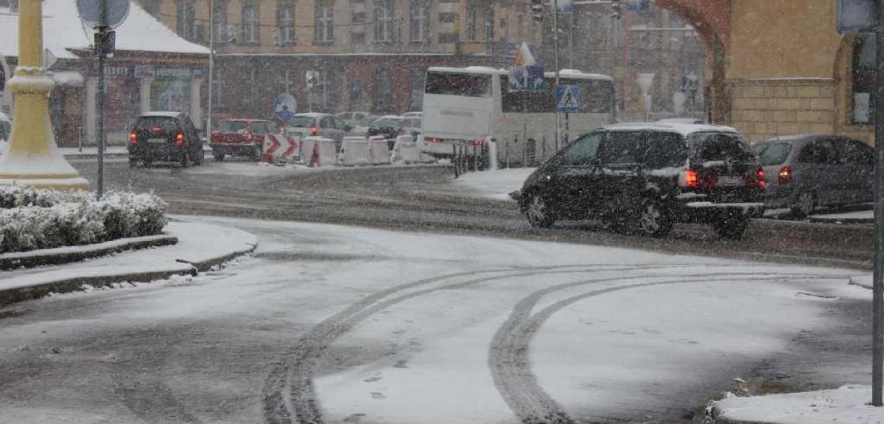 Mamy jesień, a Legnicę już odwiedziła zima