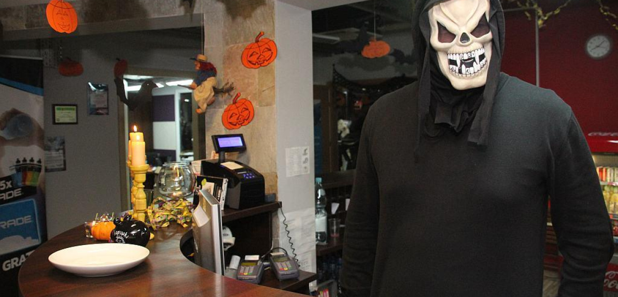 Czarownice na Halloween w Condizione 