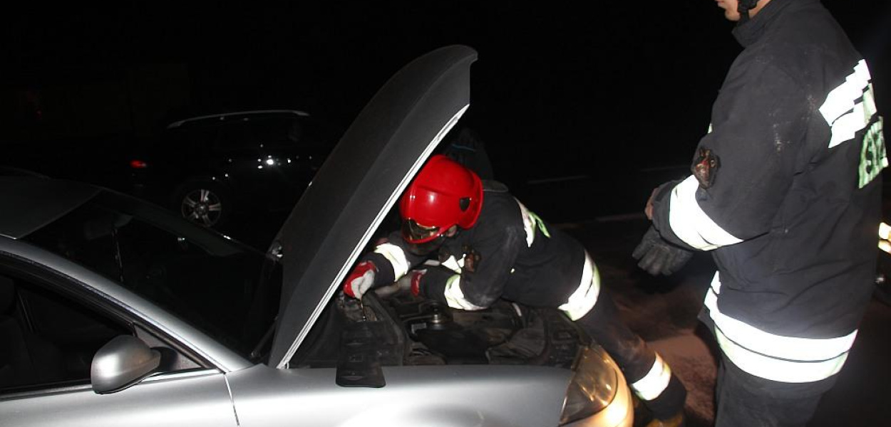 Wypadek w Kochlicach. Dwie osoby ranne 