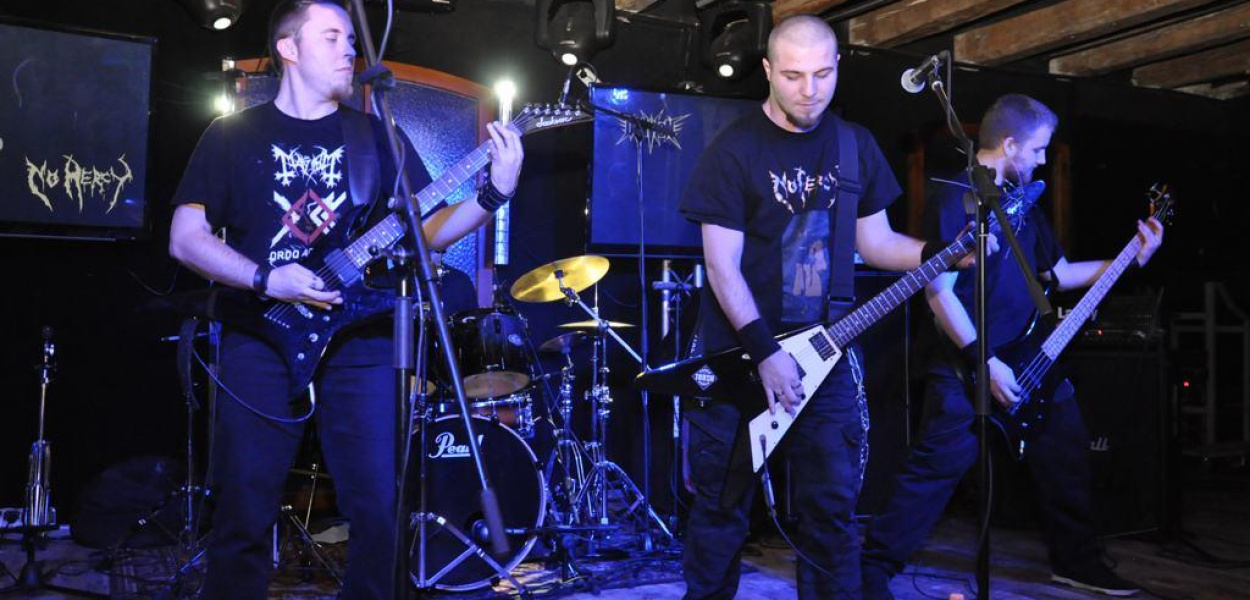 Metalowy Freestage w Spiżarni 