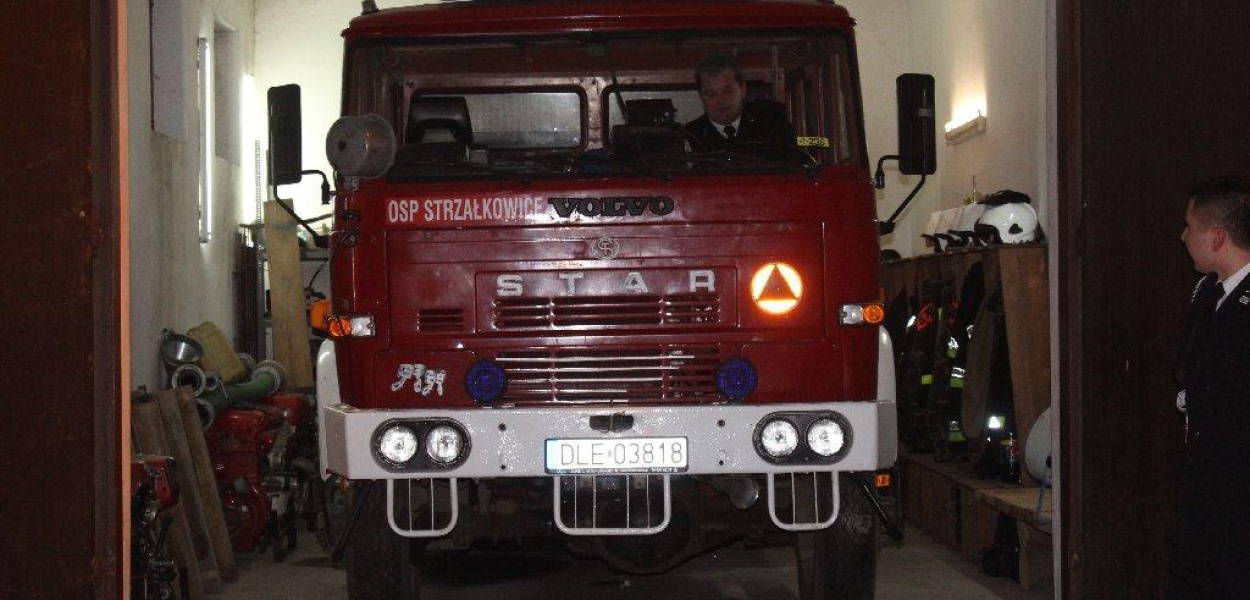 OSP Strzałkowice ma Stara od strażaków z Prochowic 