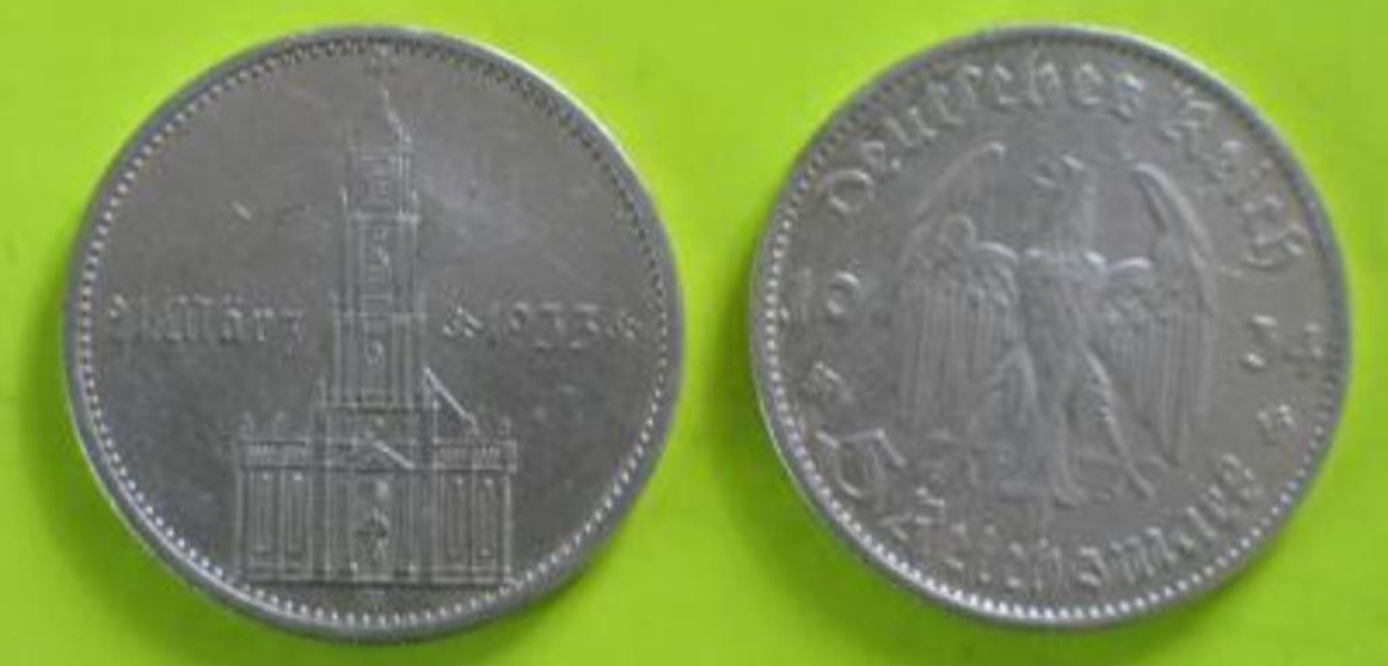 Chojnów sprzedaje w sieci monety III Rzeszy