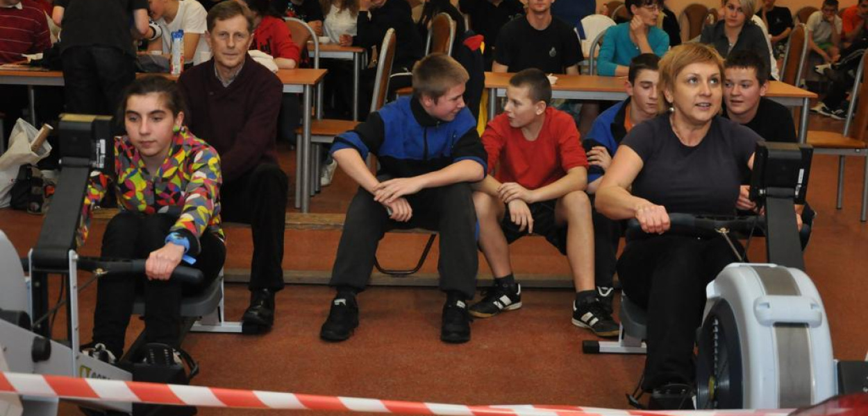 Zimowe Wiosłowanie na ergometrach w Ścinawie