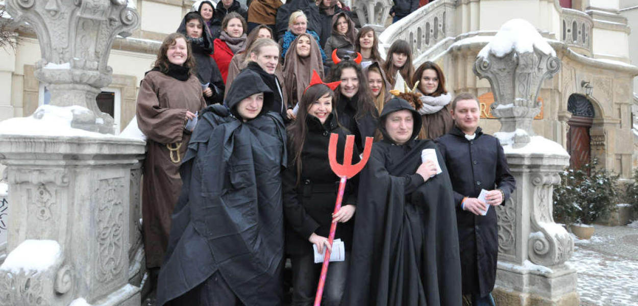 Happeningiem zachęcali do Matki Joanny od Aniołów