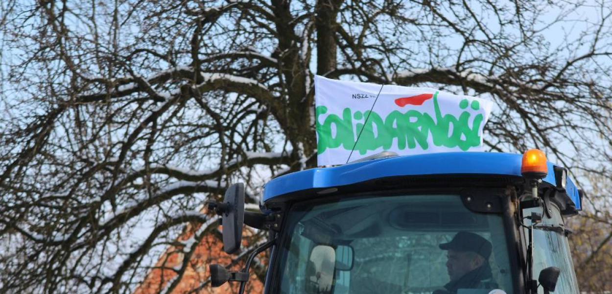 Rolnicy zablokowali drogę pod Prochowicami